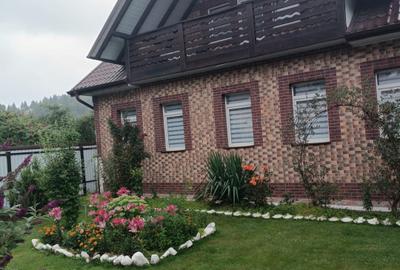 Casă individuală cu 7 camere în Exterior Nord