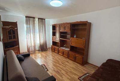 Apartament cu 2 camere decomandat în Canta
