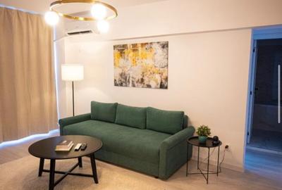 Apartament cu 3 camere semidecomandat în 13 Septembrie
