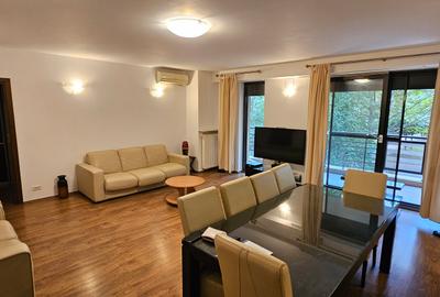 Apartament cu 3 camere semidecomandat, mobilat în Barbu Văcărescu