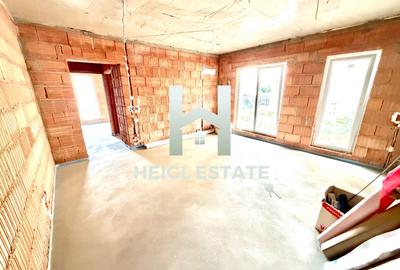 Apartament cu 2 camere semidecomandat în Giroc
