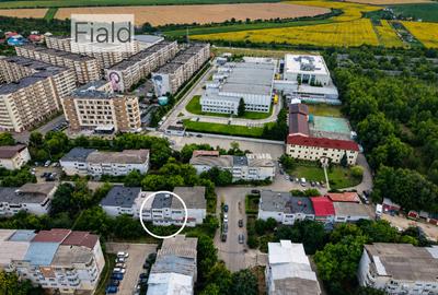 Apartament de vanzare de 80 mp, cu doua intrari si beci propriu zona Nord - 9