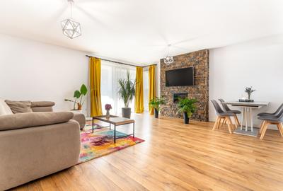 Duplex cu 4 camere în Iris