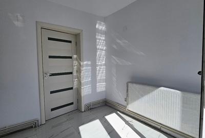 Oferta vanzare parte din duplex P+M Pitesti, 138000 EURO - 12
