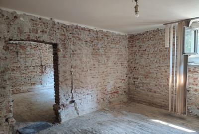 Apartament cu curte proprie Central - Ciuperca - 7