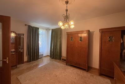 Conac neoromânesc în stil brâncovenesc | 600 mp utili | Domeniu de 2.400 mp - 25
