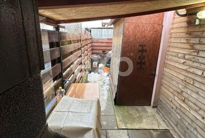 Teren 445 cu fundatie de casa mare + o Casuta locuibila moderna de 2 camere - 18