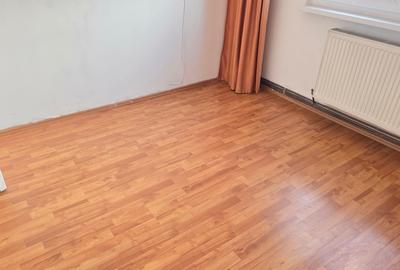 Vand apartament 2 camere decomandat in Deva, zona Micro 15, situat pe mijloc, - 9