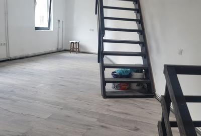 Casa pe 3 nivele, zona centrala, le pret de garsoniera, intre 2 statii de metrou - 1