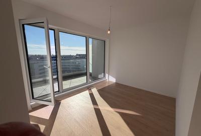 Apartament cu 3 camere semidecomandat în Străulești