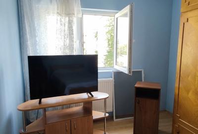 Calarasi | 3 Camere | Semidecomandat | Open-Space | Centrala | 2/4 - 4