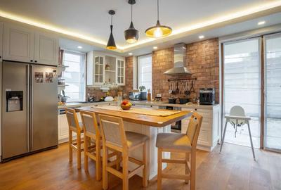 Casa idividuala de inchiriat ,376 mp utili Zona Hasdeu - 1