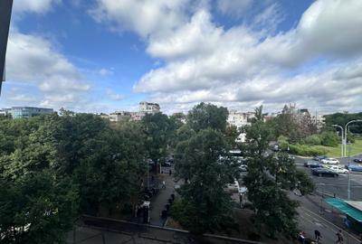 Aviatorilor - parter in vila foarte frumoasa! - 1