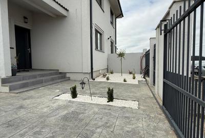 Duplex 4 camere, 101 mp utili, 250 mp teren - Giroc - 1