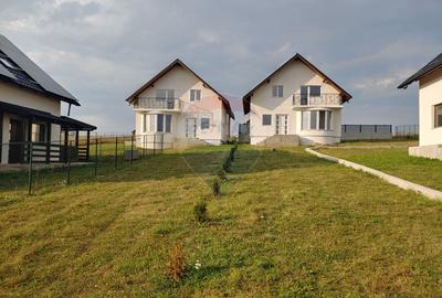 Casă / Vilă individuală cu 560 mp teren, de vânzare în Scheia, Suceava - 6