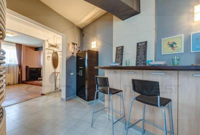 Inchiriere 2 camere  Scala - 9