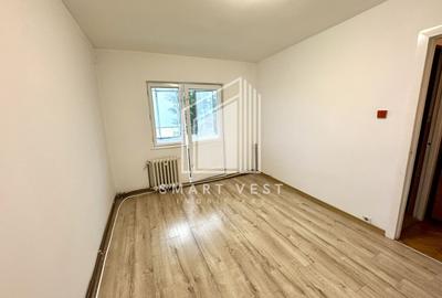 Apartament 3 camere | 67 mp utili | Zona Micro 16 - 12