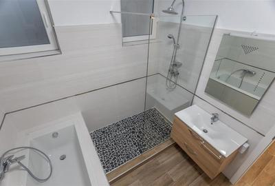 Apartament de LUX 3 camere si curte Parcul Sub Arini - 13
