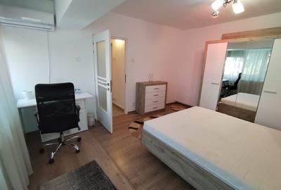 Apartament 2 camere decomandat etaj 2 Podu de Fier