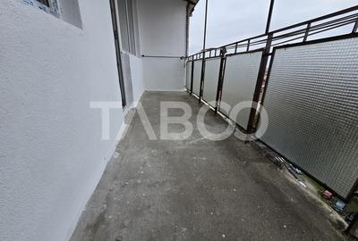 Apartament decomandat de vanzare cu 3 camere balcon zona Mihai Viteazu - 17