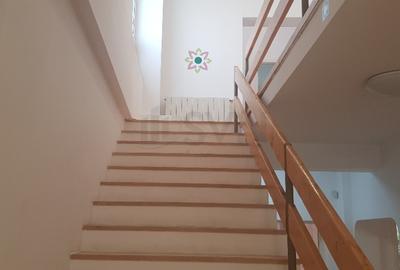 REC0003358 Vila de Vanzare I 10 Camere I Pretabila Comercial sau Birouri I Piata - 11
