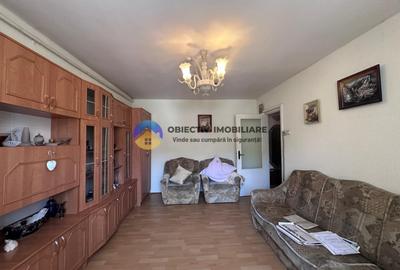 Apartament 3 camere de vânzare - Zona Centrală / 2 băi - 5