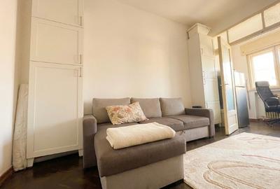 Garsonieră în Universitate