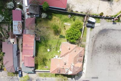 Vilă interbelica cu suflet, curte mare și vedere spre dealuri - 5