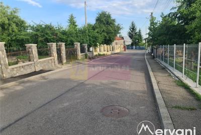 Teren intravilan de vanzare in Campina - Zona Muscel - 8