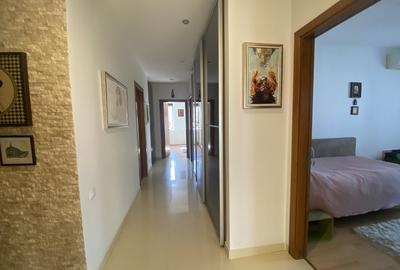 Apartament 4 camere bloc boutique si terasa de 25m - 25