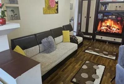 Apartament cu 2 camere semidecomandat în Mircea cel Bătrân