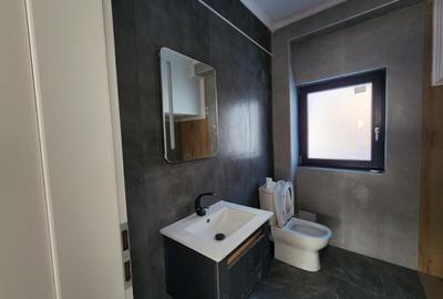 CARTIER PRIVAT, CASA 4 CAMERE, 2 BAI, MIROSLAVA , PLACA DE BETON PESTE ETAJ - 15