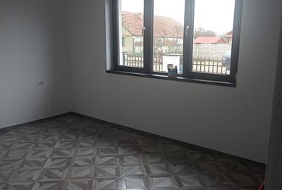 Casa  noua , Parta  pe parter,cu panouri fotovoltaice,la cheie - 3