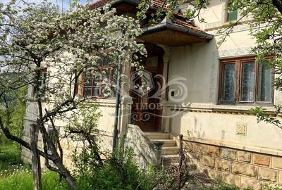 De vanzare casa D+P cu 4 camere si teren - 1