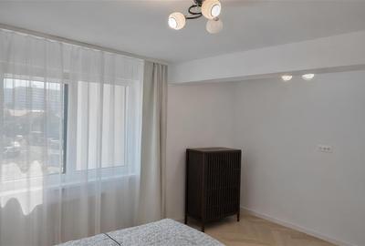 Apartament cu 2 camere si parcare zona Tractorul mall Coresi - 7