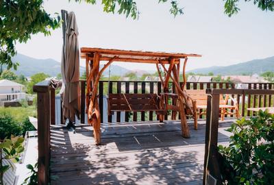 Casute de vanzare - 24