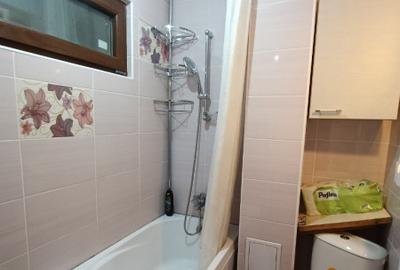 2 camere parter vila, curte proprie, parcare, Popesti , centrala,AC - 3