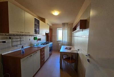 Apartament cu trei camere zona centrala - 4