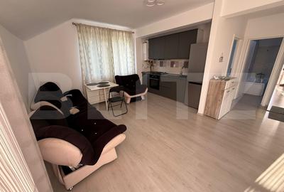 Apartament cu 3 camere semidecomandat, mobilat în Florești