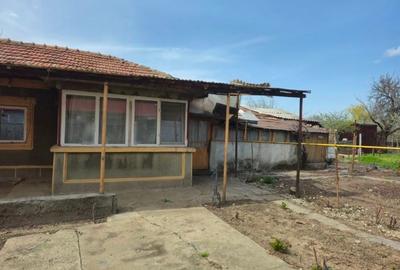 Casa de vânzare, Giurgiu, 5 camere, loc de garaj cu doua locuri, cu beci - 7