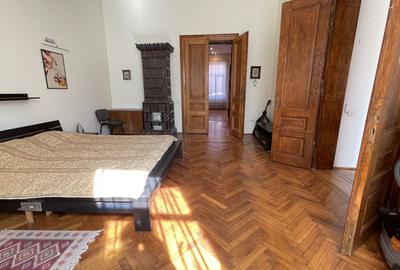 Apartament  spatios de vanzare intr-o cladire istorica - 16