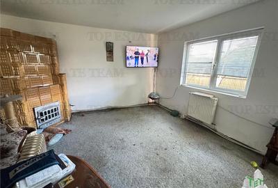 Casa de vanzare - Movilita, jud. Ialomita - 2000 mp teren, proprietate la buleva - 13