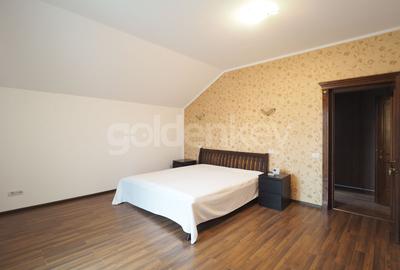 Vilă ideala pentru familii cu 6 camere si piscina - 12