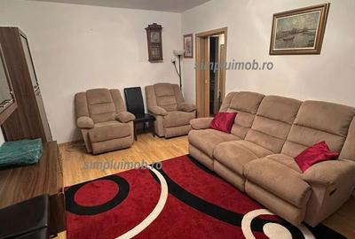 Apartament cu 4 camere decomandat, mobilat în Titan