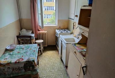 Titu, județul Dâmbovița - de vânzare apartament 3 camere, bine pozitionat! - 6