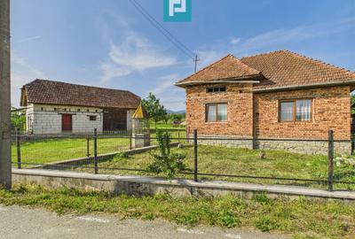 Casă cu teren de 4707 mp în Hălmăgel, județul Arad - 18