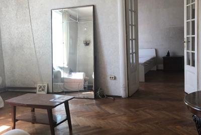 De vanzare apartament 4 camere Kogalniceanu Vis-a-vis Facultatea de Drept - 4