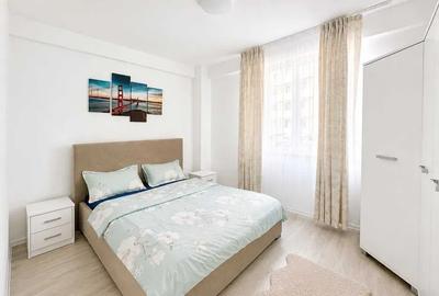 Apartament cu 3 camere decomandat, mobilat în Ampoi 3