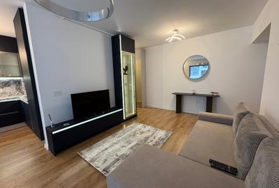 Apartament cu 3 camere semidecomandat, mobilat în Barbu Văcărescu