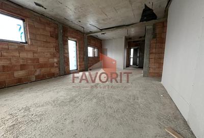 Duplex | Parter + Etaj | Toate utilitatile | Curte generoasa | Garaj | - 4